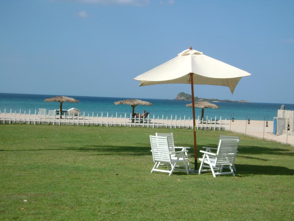 Pigeon Island Beach Resort Nilaveli Exterior photo